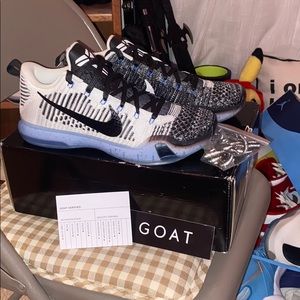 Kobe 10 htm shark jaw